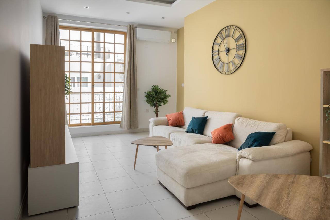 Entire Luxury Sliema Townhouse Steps From Beach Dış mekan fotoğraf