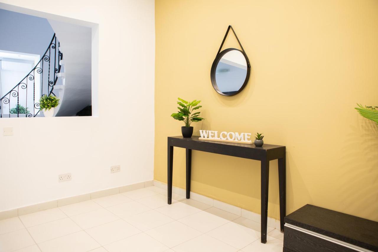 Entire Luxury Sliema Townhouse Steps From Beach Dış mekan fotoğraf
