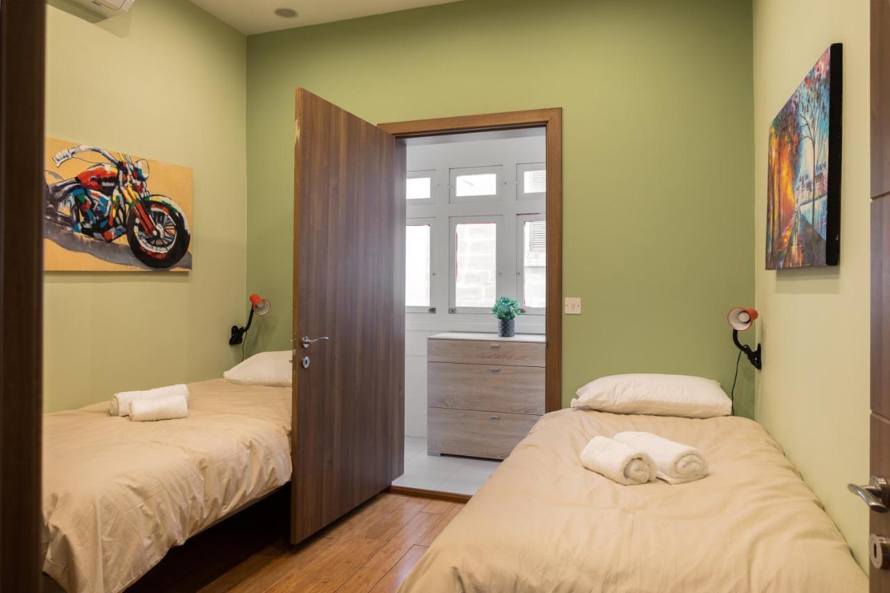 Entire Luxury Sliema Townhouse Steps From Beach Dış mekan fotoğraf